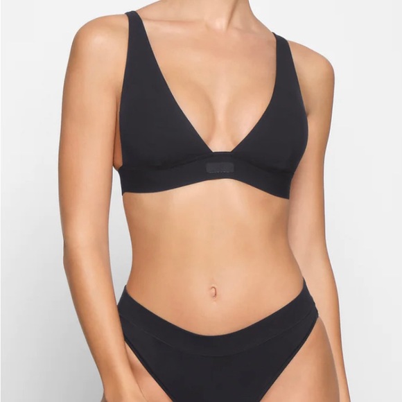 SKIMS COTTON JERSEY PLUNGE BRALETTE - Picture 2 of 2